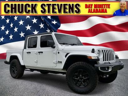 Used 2022 Jeep Gladiator Sport
