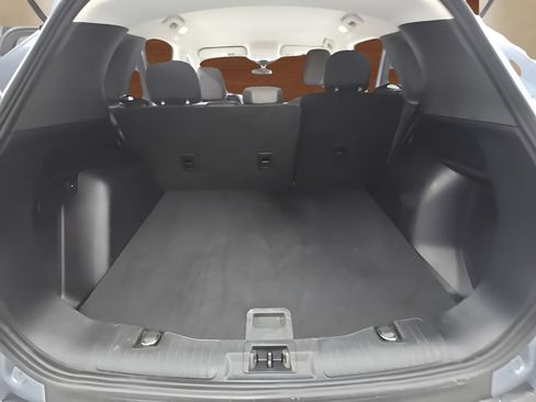 Used 2022 Ford Escape SE w/ Cold Weather Package FWD image 18