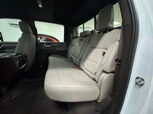 New 2026 GMC Sierra 2500 SLT image 9