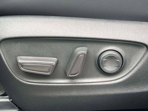 Used 2026 Toyota Highlander XLE AWD/4WD image 20