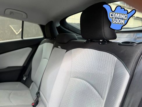 Used 2016 Toyota Prius Two FWD image 12