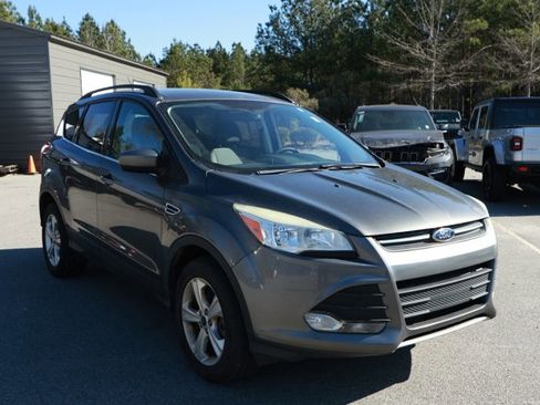 Used 2013 Ford Escape SE image 3