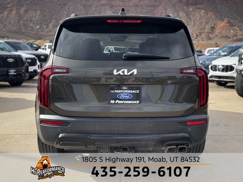 Used 2022 Kia Telluride EX w/ EX Premium Package image 8