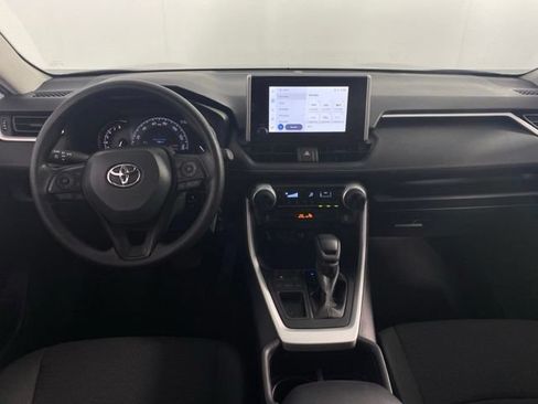 Used 2025 Toyota RAV4 LE FWD image 24