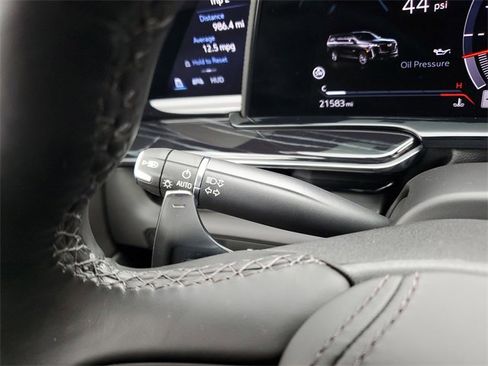 Certified 2024 Cadillac Escalade ESV V w/ LPO, ONYX Package image 14