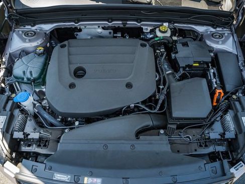 New 2026 Volvo XC40 B5 Plus w/ Climate Package AWD/4WD image 20