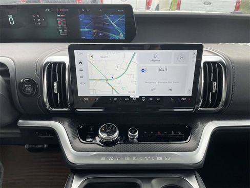 New 2025 Ford Expedition Max Platinum w/ Stealth Appearance Package image 22