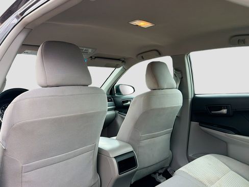 Used 2013 Toyota Camry LE FWD image 6