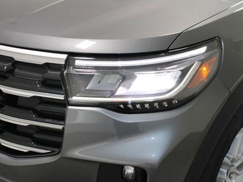 New 2026 Ford Explorer Active w/ Active Comfort Package image 53