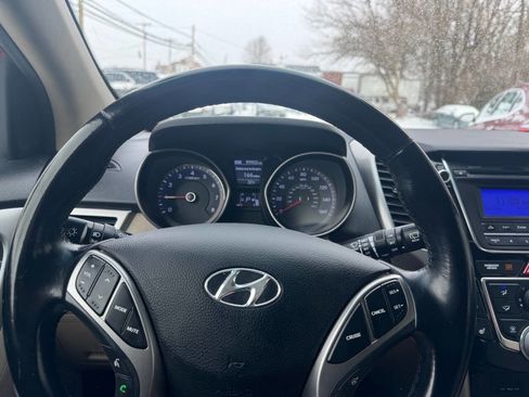 Used 2013 Hyundai Elantra GT w/ Touch & Go Pkg image 26