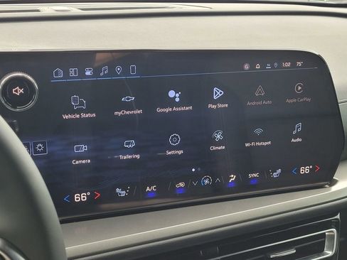 New 2026 Chevrolet Traverse LT w/ Sun and Wheel Package image 23