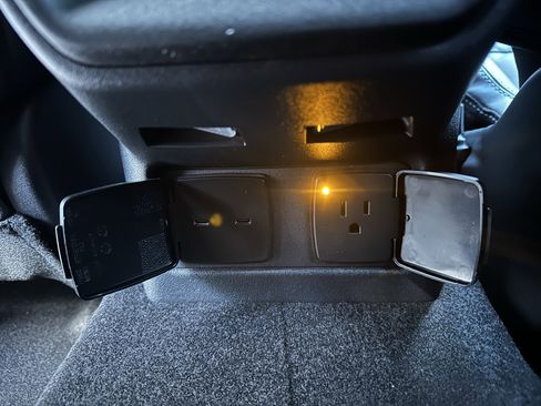 New 2025 Ford Bronco Outer Banks image 27