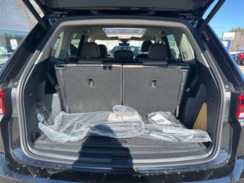 New 2026 Volkswagen Atlas SEL image 24
