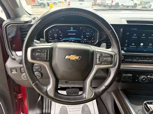 Used 2024 Chevrolet Silverado 1500 LT w/ Z71 Off-Road Package image 16