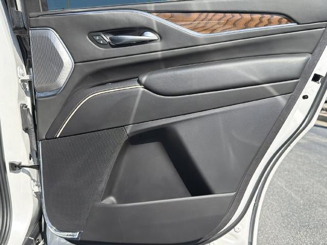 Certified 2023 Cadillac Escalade Premium Luxury Platinum AWD/4WD image 16