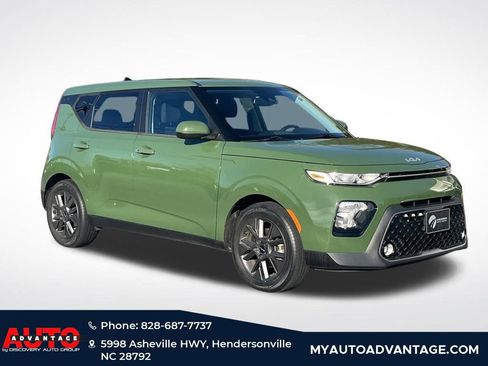 Used 2022 Kia Soul EX image 1