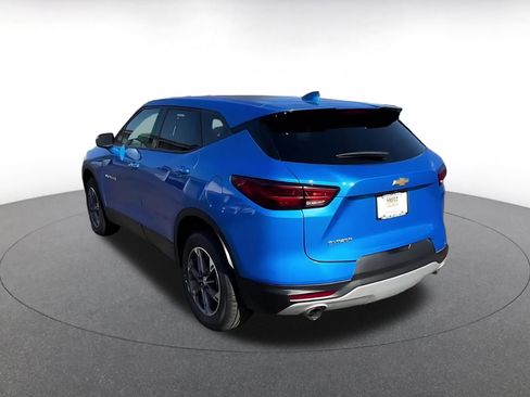 Used 2025 Chevrolet Blazer LT image 11