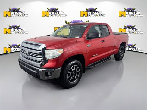 Used 2017 Toyota Tundra SR5 image 1