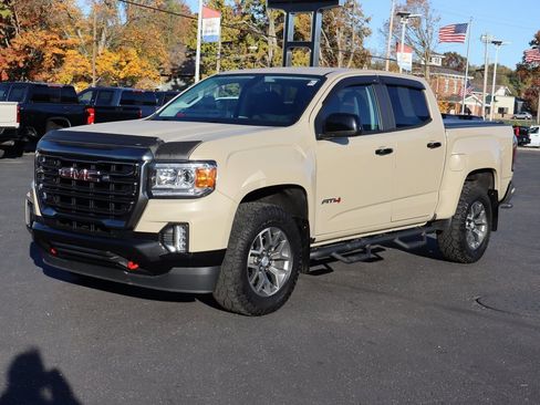 Used 2022 GMC Canyon AT4 w/ Trailering Package image 27
