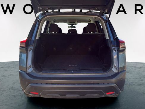 Used 2021 Nissan Rogue S FWD image 10