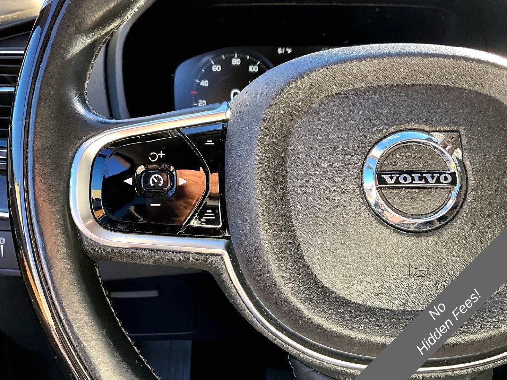 Used 2016 Volvo XC90 T6 Momentum AWD/4WD image 16