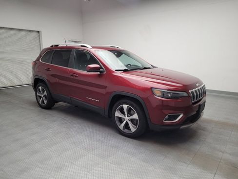 Used 2019 Jeep Cherokee Limited FWD image 11