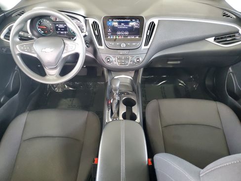 Used 2024 Chevrolet Malibu LT image 11