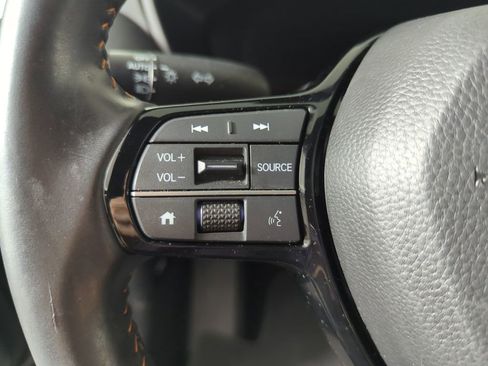 Certified 2025 Honda HR-V Sport image 28