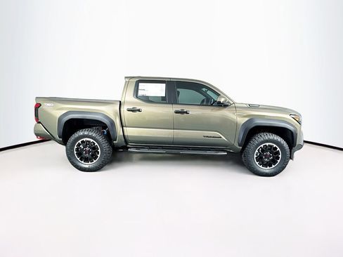 New 2025 Toyota Tacoma TRD Off-Road image 10