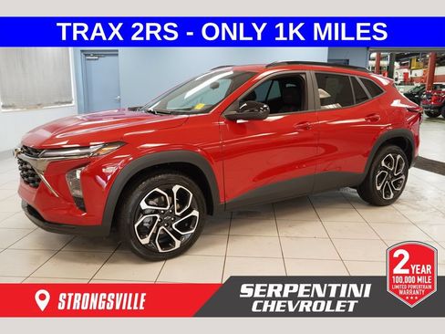 Used 2026 Chevrolet Trax RS w/ Driver Confidence Package FWD image 1