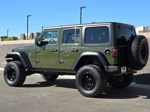Used 2021 Jeep Wrangler Unlimited Willys image 7