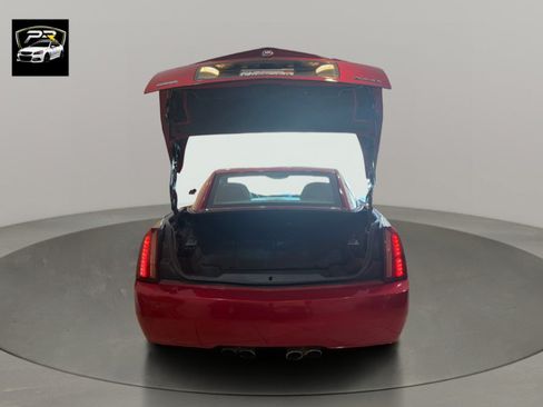 Used 2004 Cadillac XLR RWD image 11