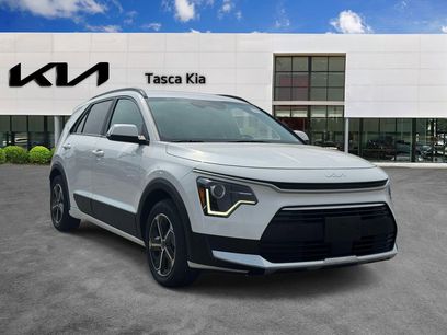 Used 2023 Kia Niro EX