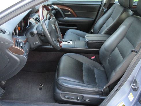 Used 2005 Acura RL AWD/4WD image 9