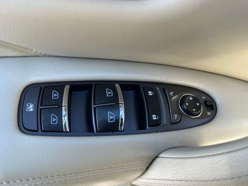 Used 2019 INFINITI QX80 Luxe w/ Cargo Package image 30