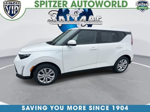 Certified 2023 Kia Soul LX FWD image 4