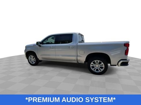 Used 2022 Chevrolet Silverado 1500 LTZ w/ LTZ Premium Package AWD/4WD image 7