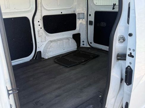 Used 2019 Nissan NV200 S w/ Back Door Glass Package FWD image 7