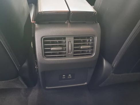 Used 2023 Nissan Rogue SV w/ SV Premium B Package FWD image 17