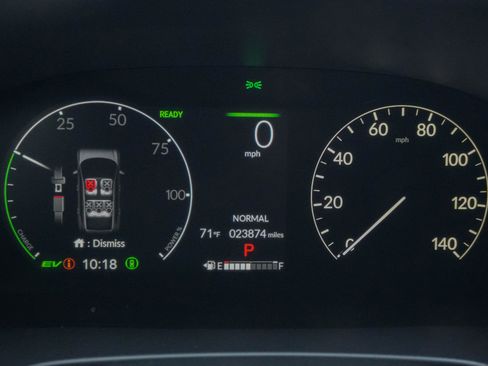 Used 2025 Honda CR-V Sport Touring image 20