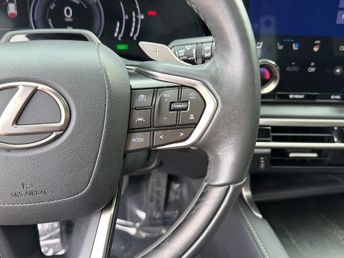Used 2023 Lexus RX 350 w/ Accessory Package (Z1) AWD/4WD image 19