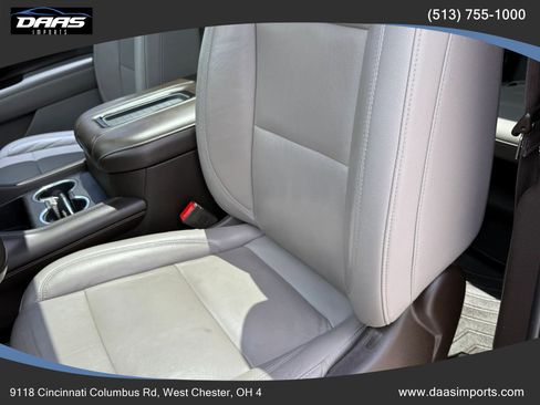 Used 2021 Chevrolet Tahoe Z71 w/ Luxury Package AWD/4WD image 14