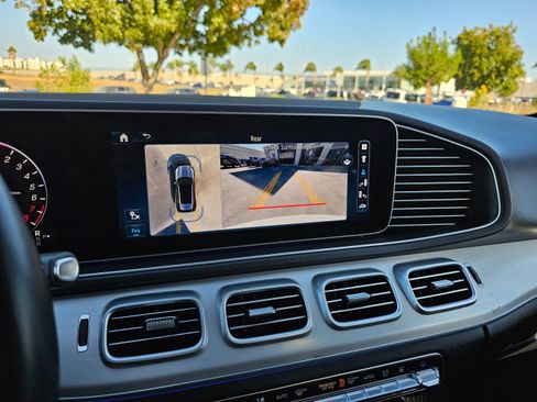 Used 2024 Mercedes-Benz GLE 450e 4MATIC image 37