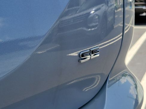New 2026 Mitsubishi Outlander SE FWD image 8