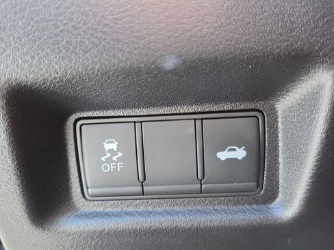 Used 2023 INFINITI Q50 Luxe w/ Cargo Package RWD image 15