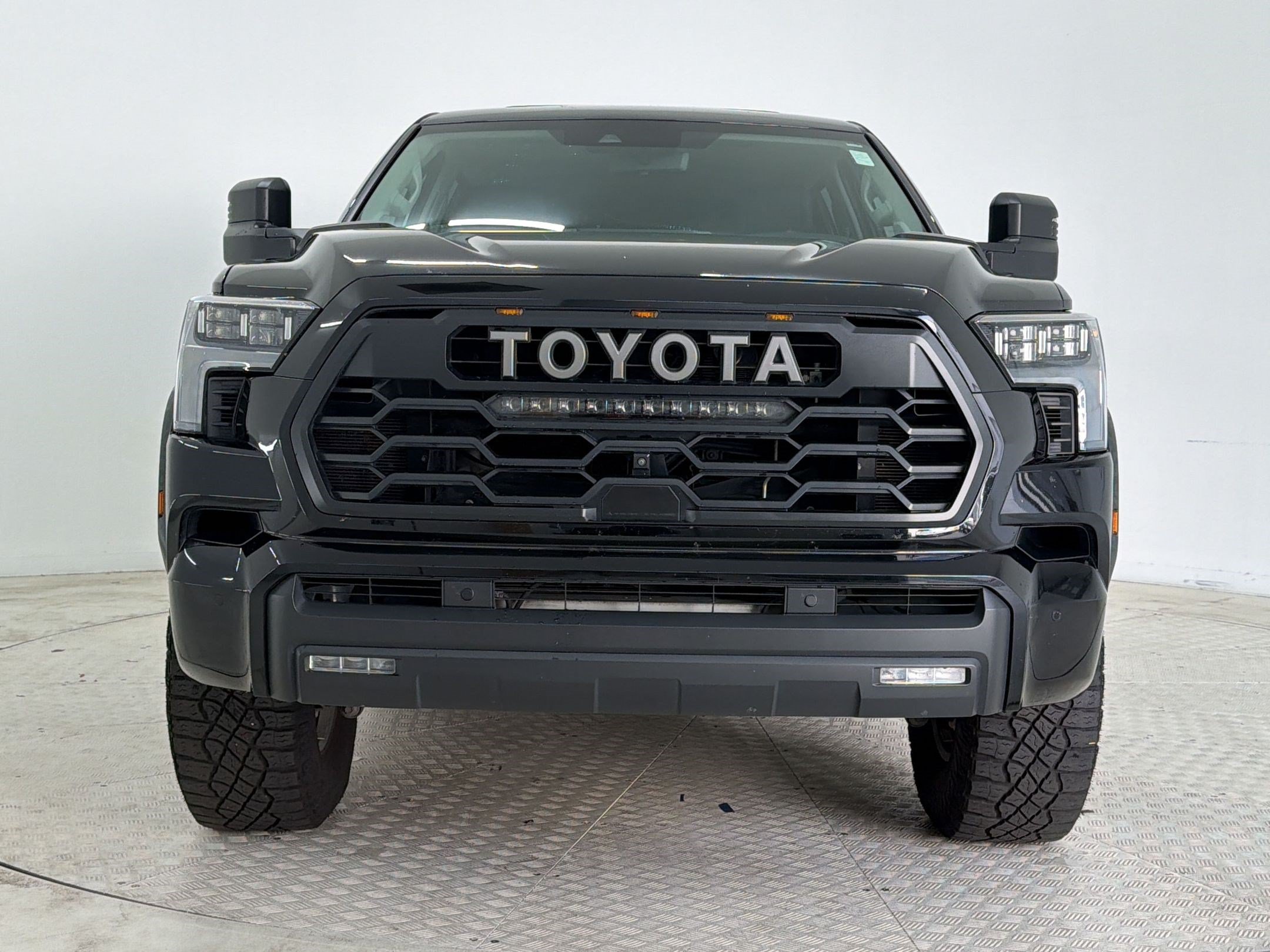 Used 2023 Toyota Sequoia TRD Pro AWD/4WD image 6
