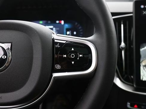 New 2026 Volvo XC90 B6 Plus w/ Protection Package AWD/4WD image 14