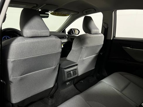 Used 2026 Toyota Camry LE w/ Convenience Package FWD image 22