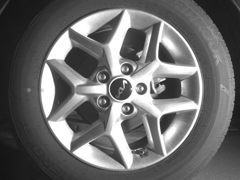 Used 2025 Kia Soul LX w/ LX Technology Package image 14