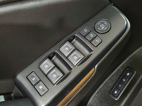 Used 2019 GMC Yukon Denali w/ Denali Ultimate Package image 43